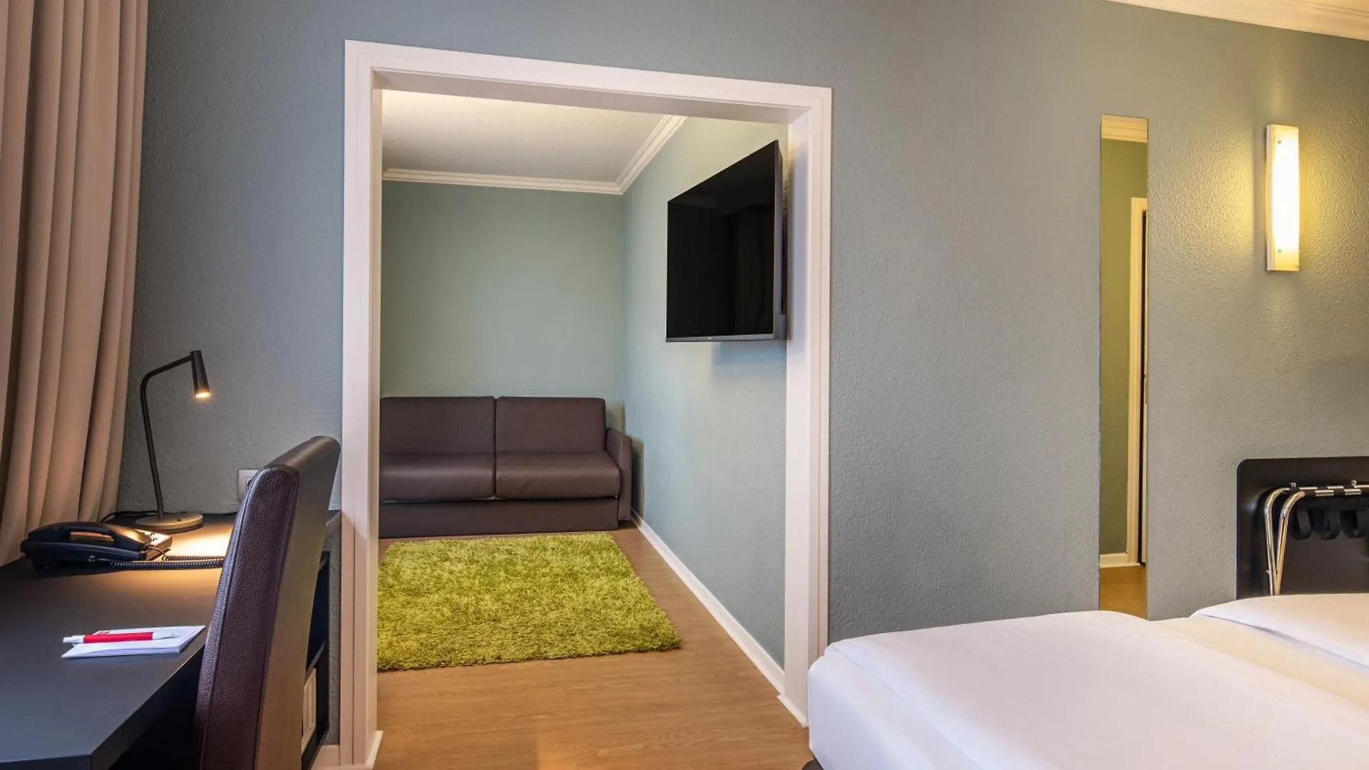 דיגם Thon Hotel Brussels Airport 3*,  בלגיה